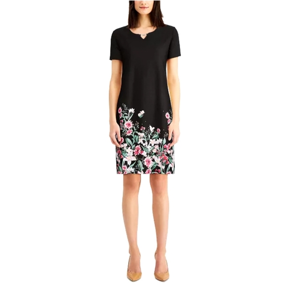 Karen Scott Dresses & Skirts - Karen Scott Printed Hardware Dress